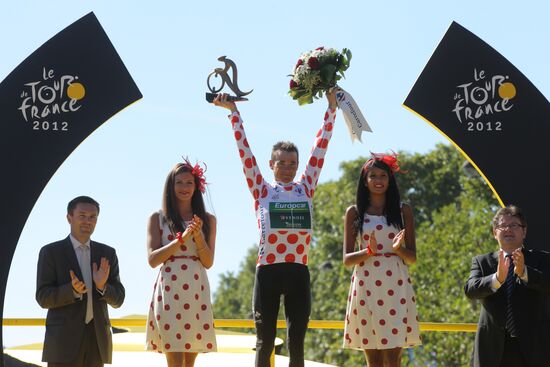 Cycling Tour de France 2012. Finish