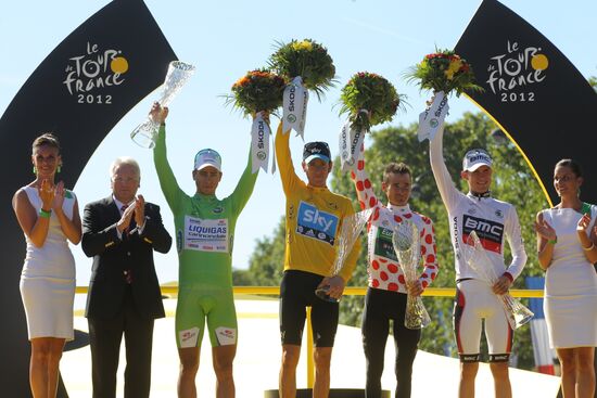 Cycling Tour de France 2012. Finish
