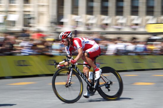 Cycling Tour de France 2012. Finish