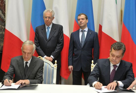 D.Medvedev and M.Monti hold talks