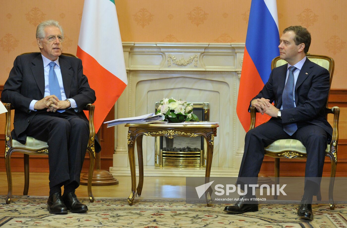 D.Medvedev and M.Monti hold talks