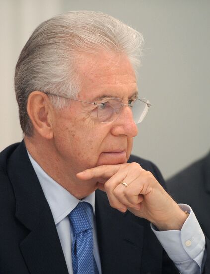 Vladimir Putin and Mario Monti meet in Sochi