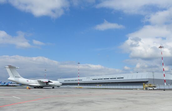 Opening new cargo terminal at Yekaterinburg airport