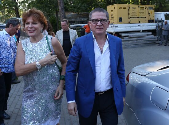 New Wave 2012 international music contest kicks off in Jūrmala