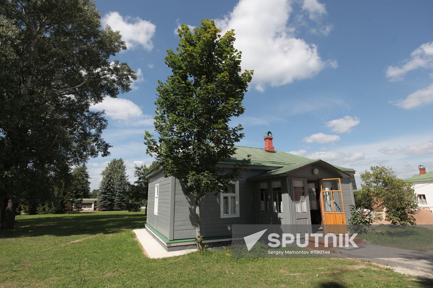 Restoration of monuments at Borodino field museum-reserve