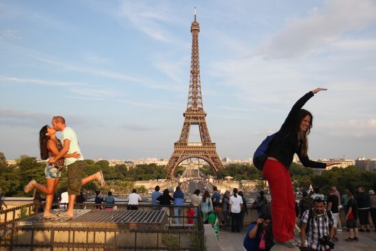 World cities. Paris