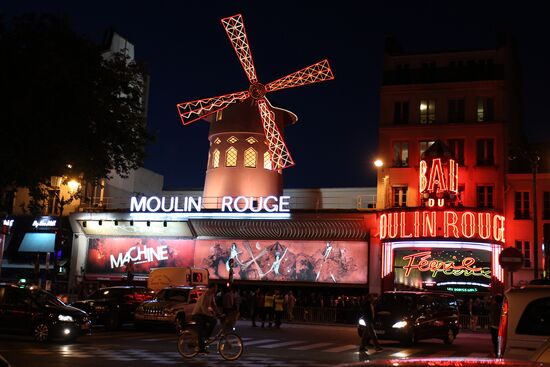 World cities. Paris