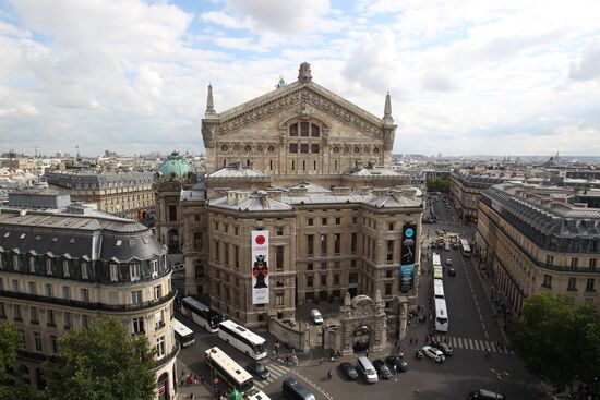 World cities. Paris