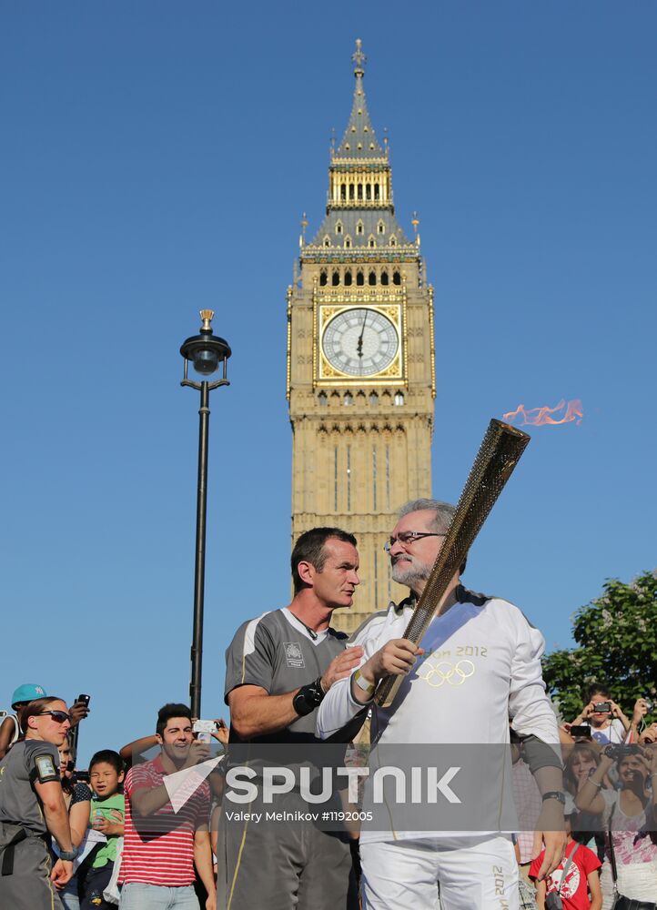 Olympic torch relay in London