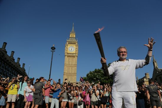 Olympic torch relay in London