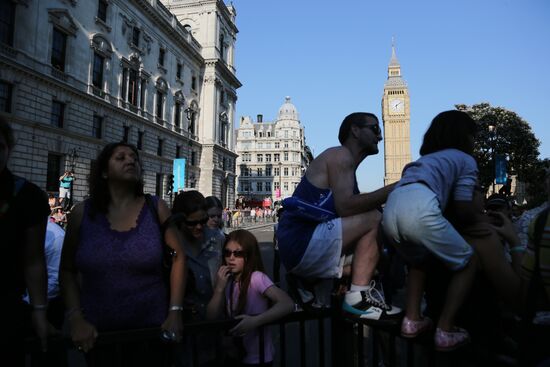 Olympic torch relay in London