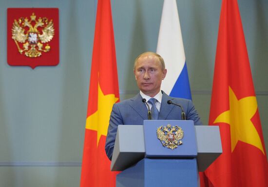 President Putin meets with Truong Tan Sang