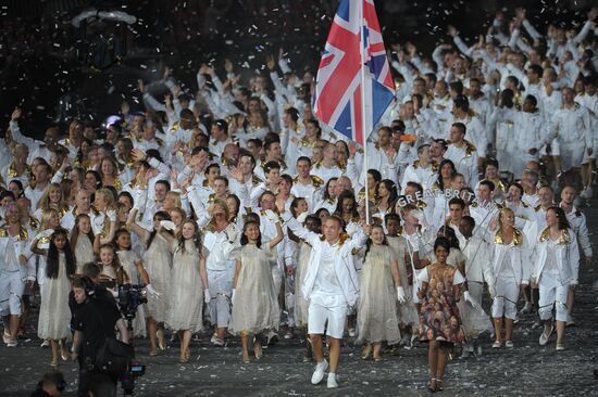 2012 Olympics open in London