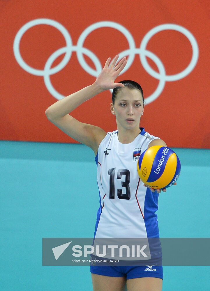 2012 Olympics. Women's Volleyball. Great Britain vs. Russia