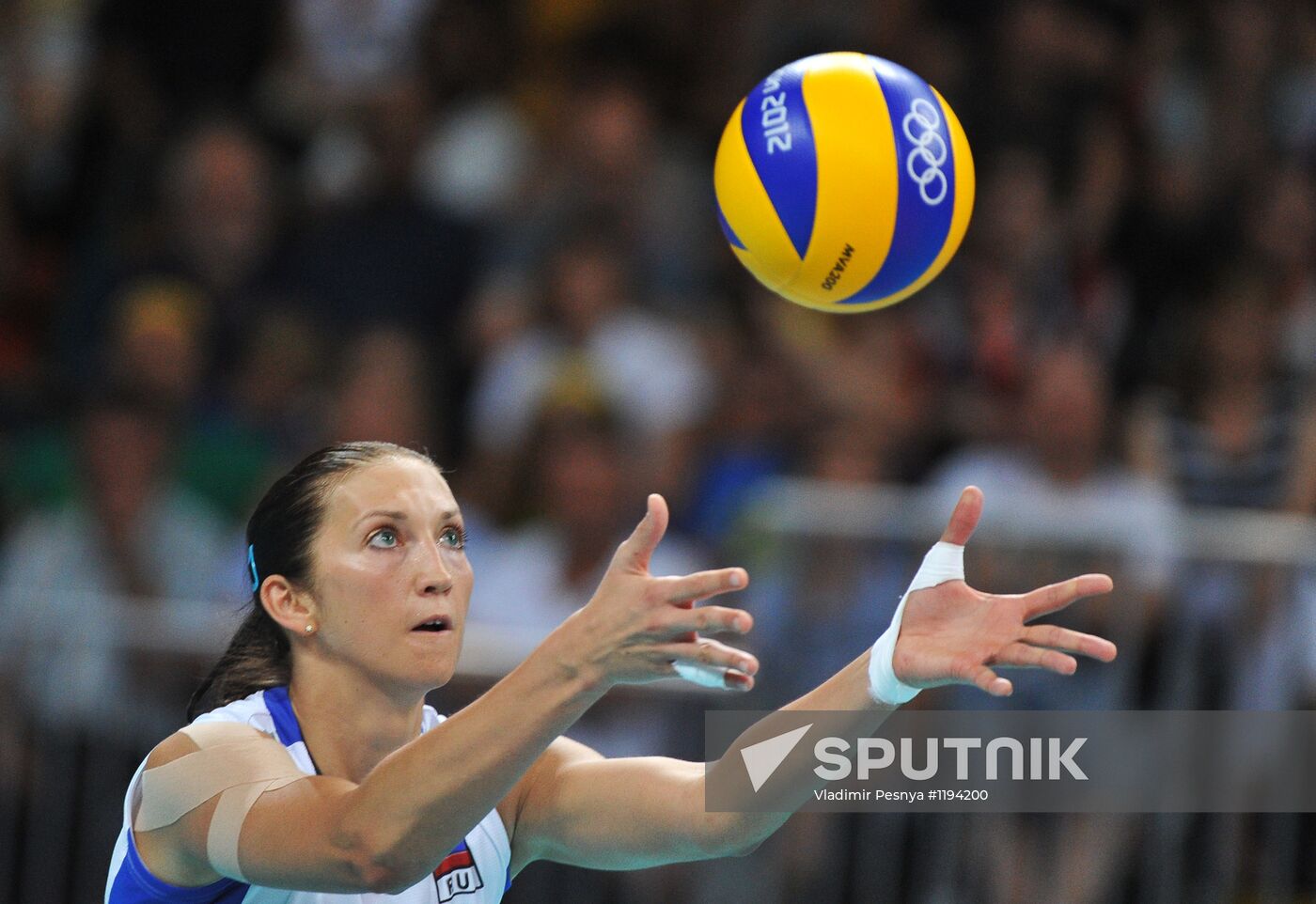 2012 Olympics. Women's Volleyball. Great Britain vs. Russia