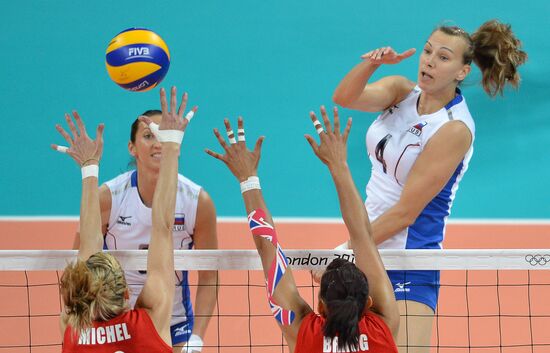 2012 Olympics. Women's Volleyball. Great Britain vs. Russia