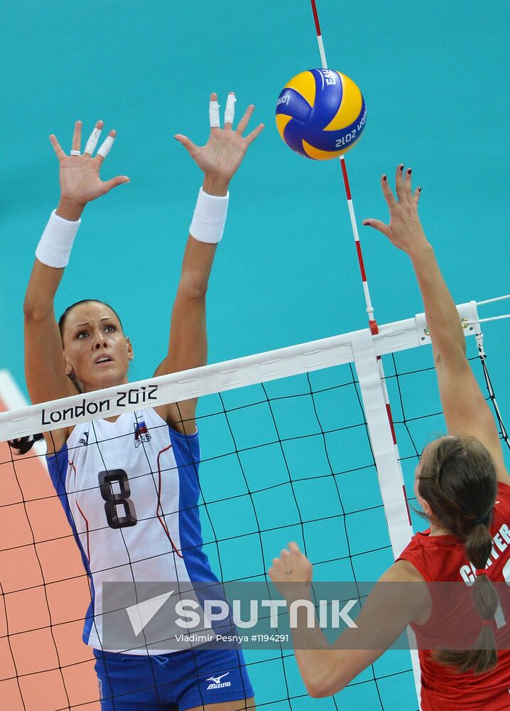 2012 Olympics. Women's Volleyball. Great Britain vs. Russia