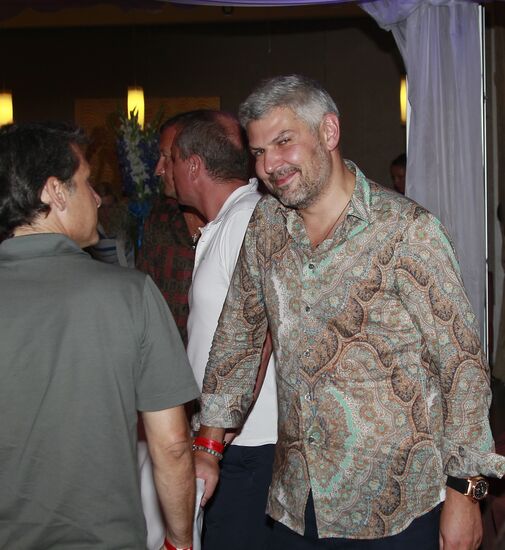 After-party at New Wave 2012 contest