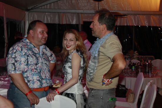 After-party at New Wave 2012 contest