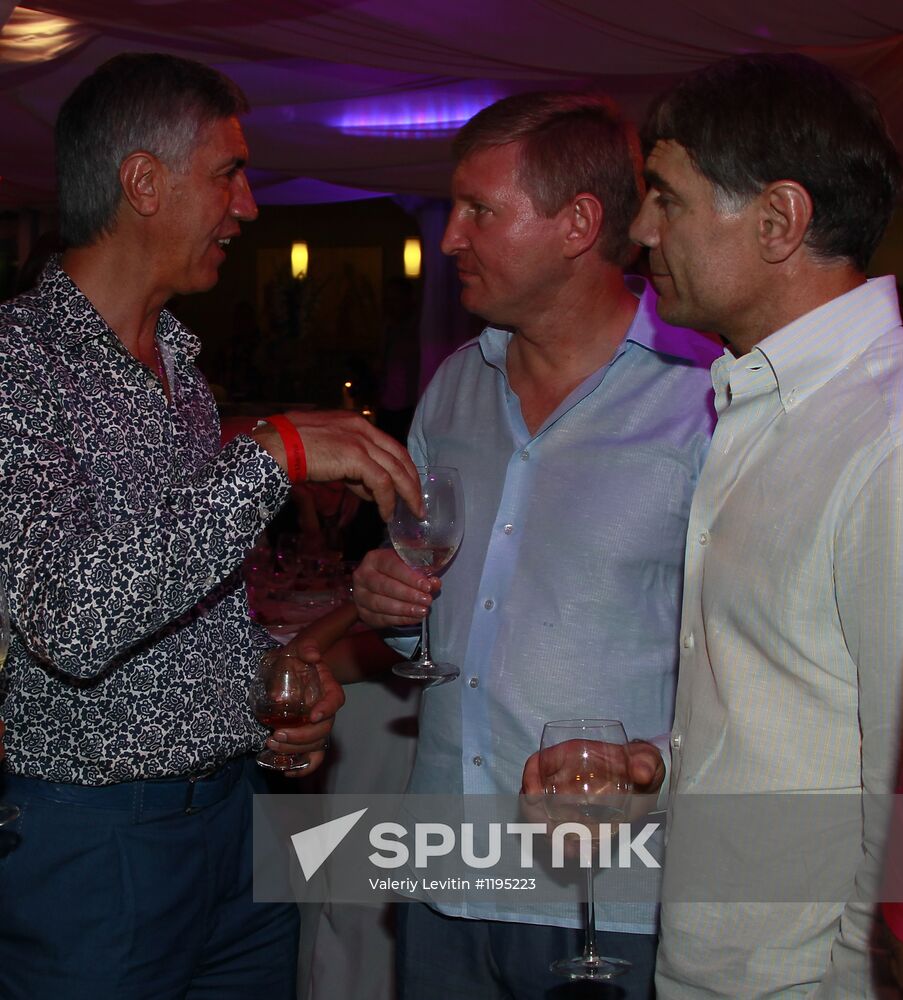 After-party at New Wave 2012 contest