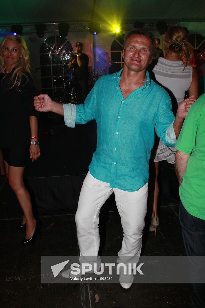 After-party at New Wave 2012 contest