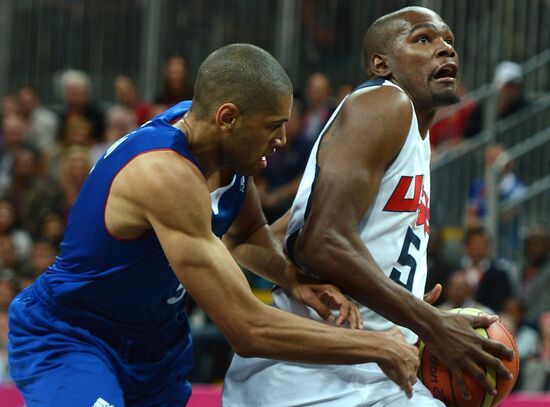 2012 Summer Olympics. Men's Basketball. US vs. France
