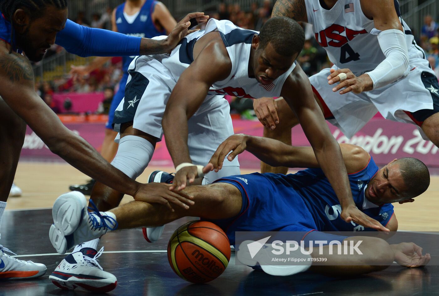 2012 Summer Olympics. Men's Basketball. United States vs. France