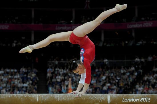 2012 Summer Olympics. Artistic gymnastics. Women