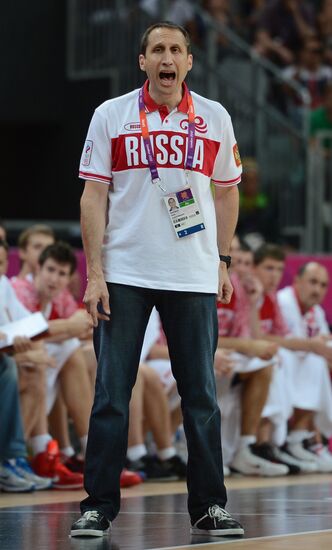 Olympics 2012 Men's Basketball. Match U.K. - Russia