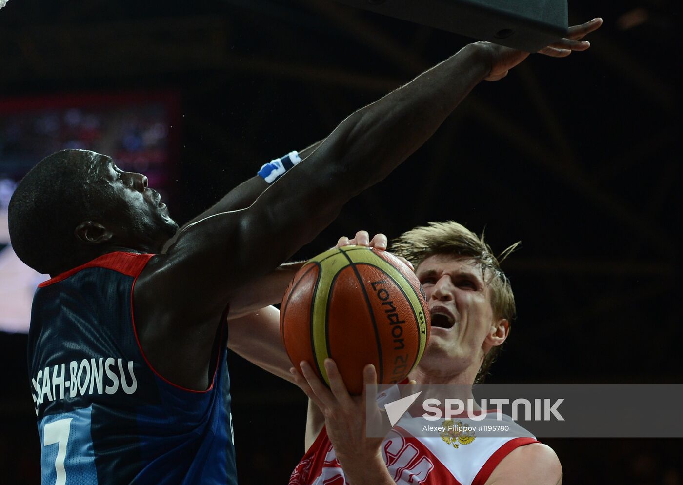 Olympics 2012 Men's Basketball. Match U.K. – Russia