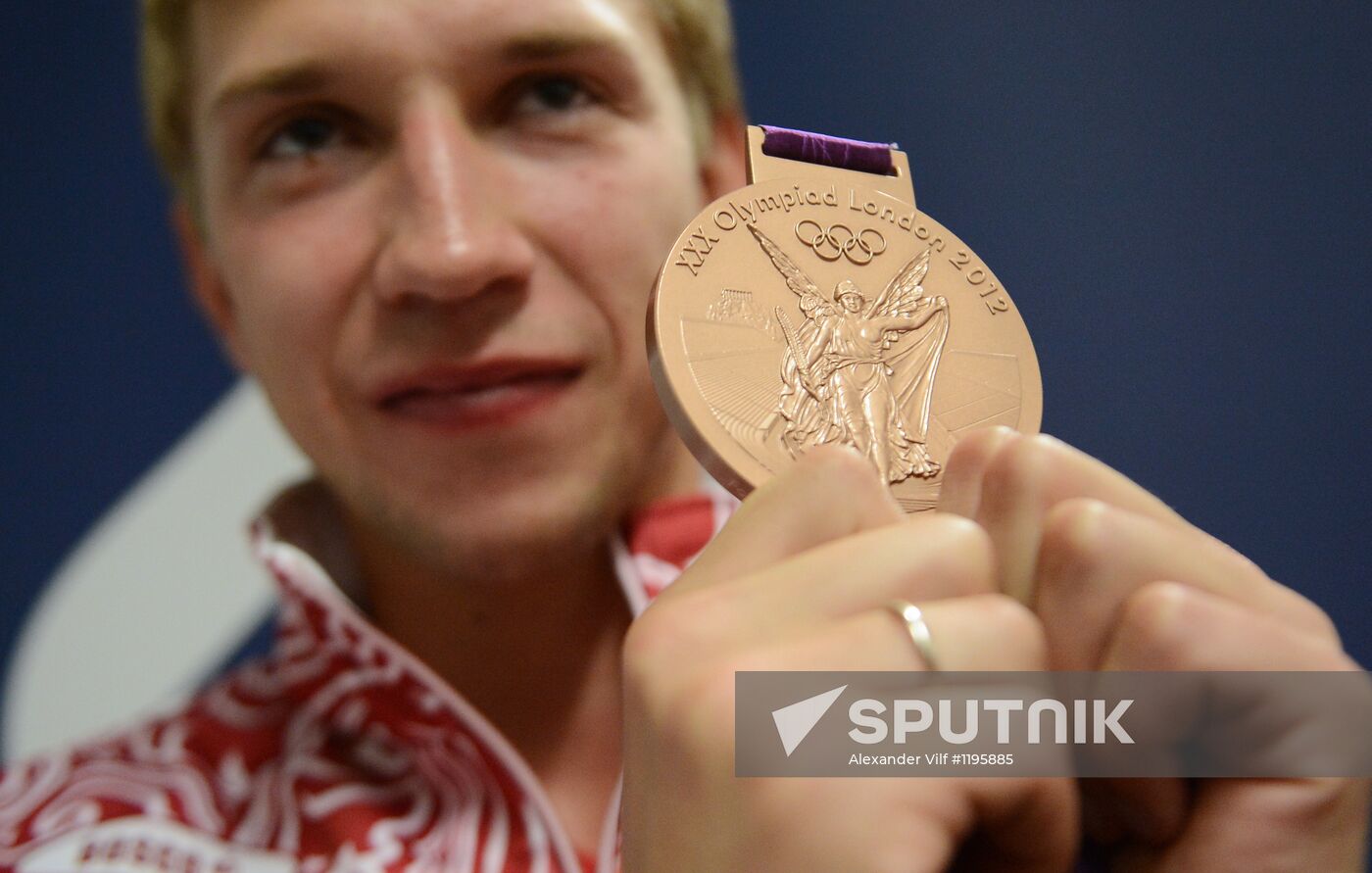 P/c by Olympic bronze medalists O. Zabelinskaya and N. Kovalev