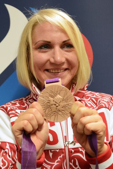 P/c by Olympic bronze medalists O. Zabelinskaya and N. Kovalev