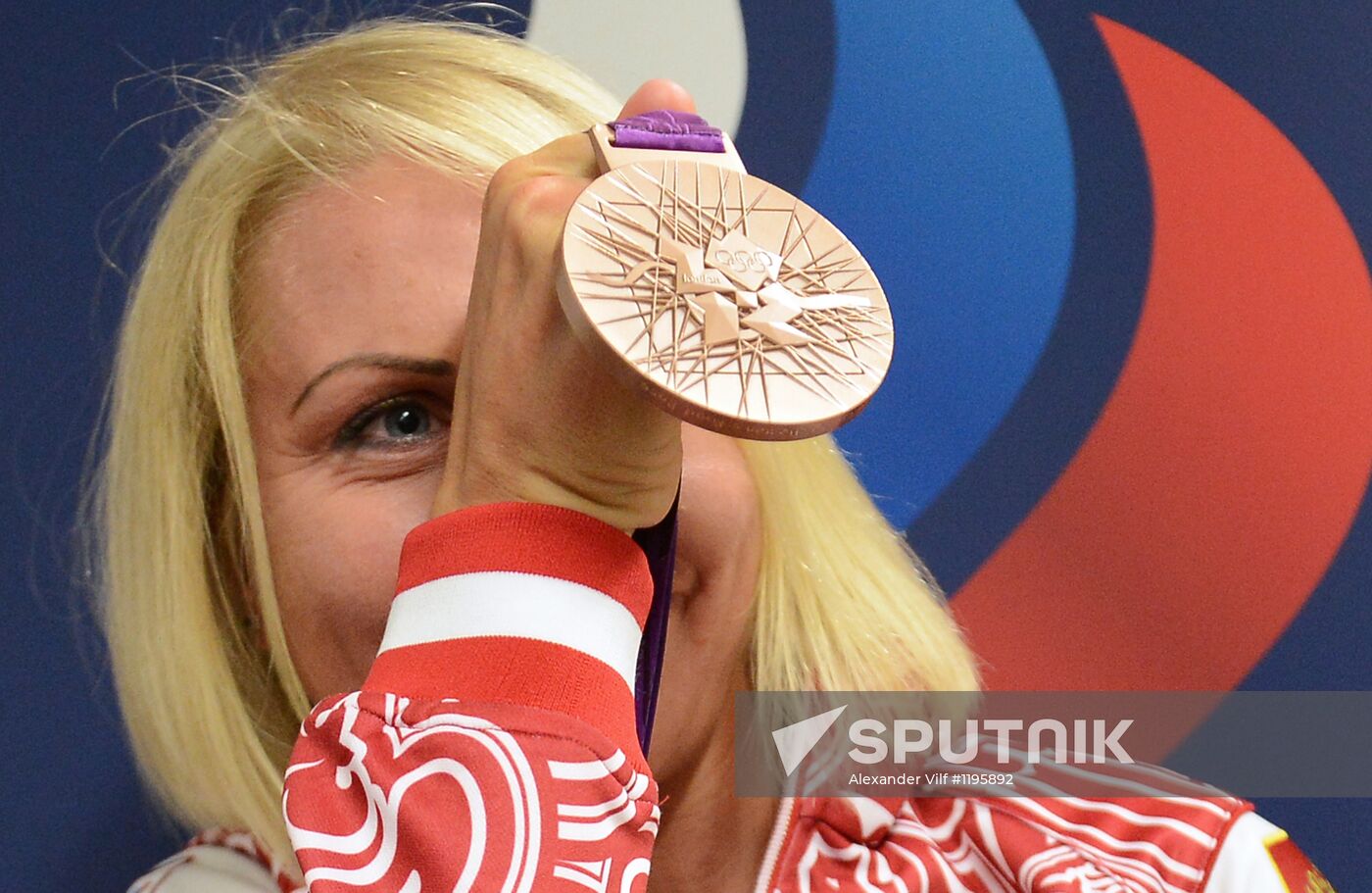 P/c by Olympic bronze medalists O. Zabelinskaya and N. Kovalev