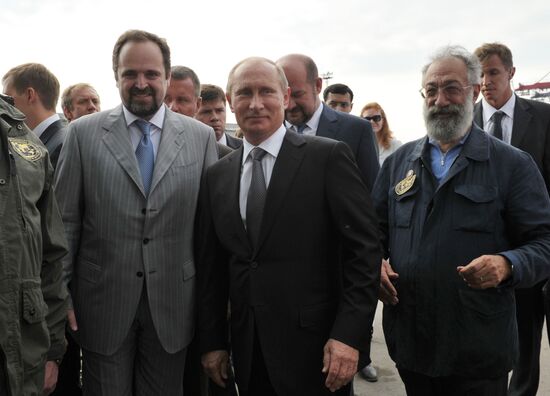 Vladimir Putin visits North-Western Federal District