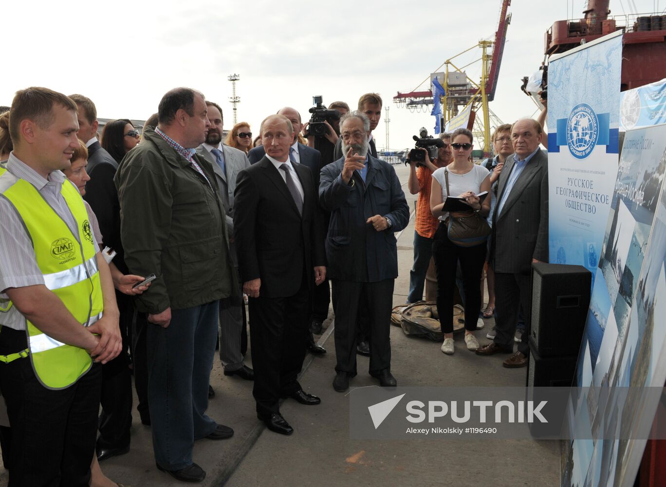 Vladimir Putin visits North-Western Federal District