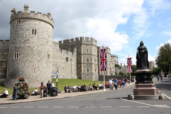 Tour of Windsor Castle