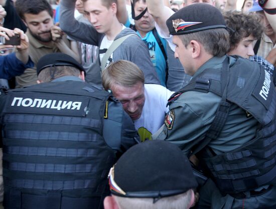 Strategy-31 rally in Moscow