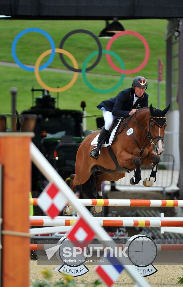 2012 Olympic Games. Equestrian. Team Eventing. Jumping