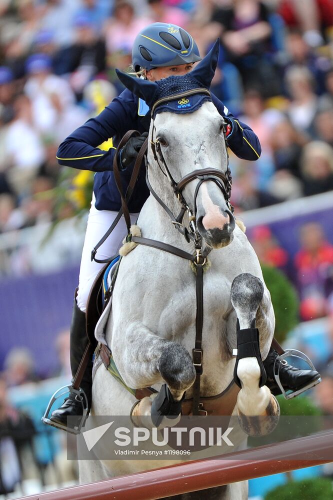 2012 Olympic Games. Equestrian. Team Eventing. Jumping