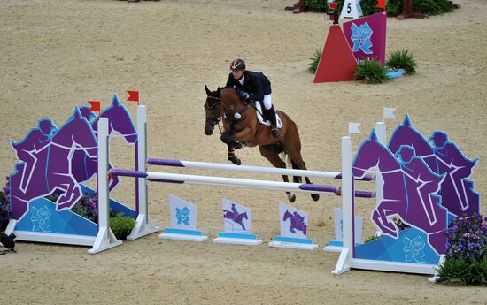 2012 Olympic Games. Equestrian. Team Eventing. Jumping