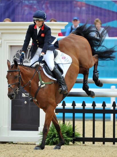 2012 Olympic Games. Equestrian. Team Eventing. Jumping