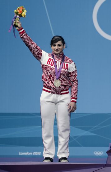 2012 Olympics. Weightlifting. Women's 63 kg