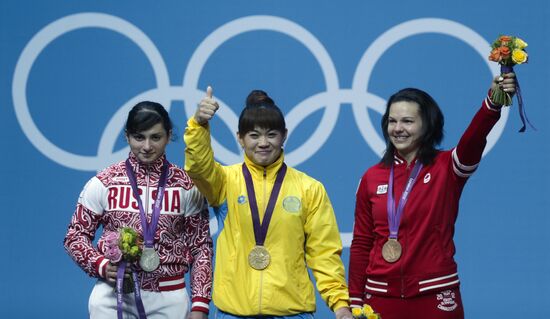 Olympics 2012 Women's Weightlifting. To 63 kg