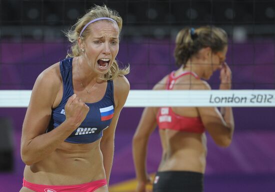Olympics 2012 Beach Volleyball. Women. Russia vs. Canada