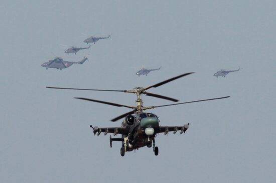 Air Force crews prepare for "Common Sky" air show