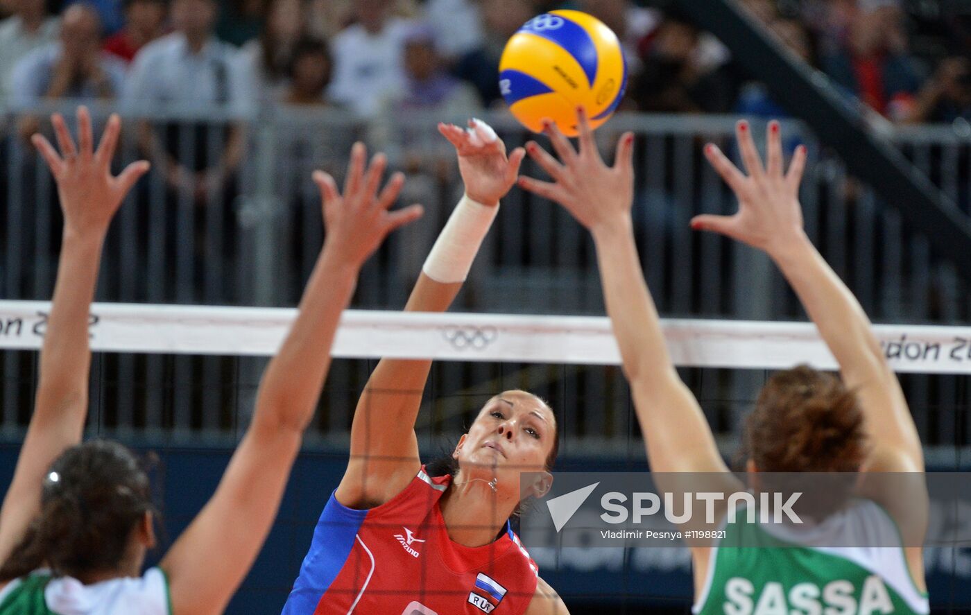 2012 Olympics. Women's Volleyball. Algeria vs. Russia