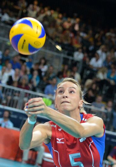 Olympics 2012 Women's Volleyball. Algeria vs. Russia
