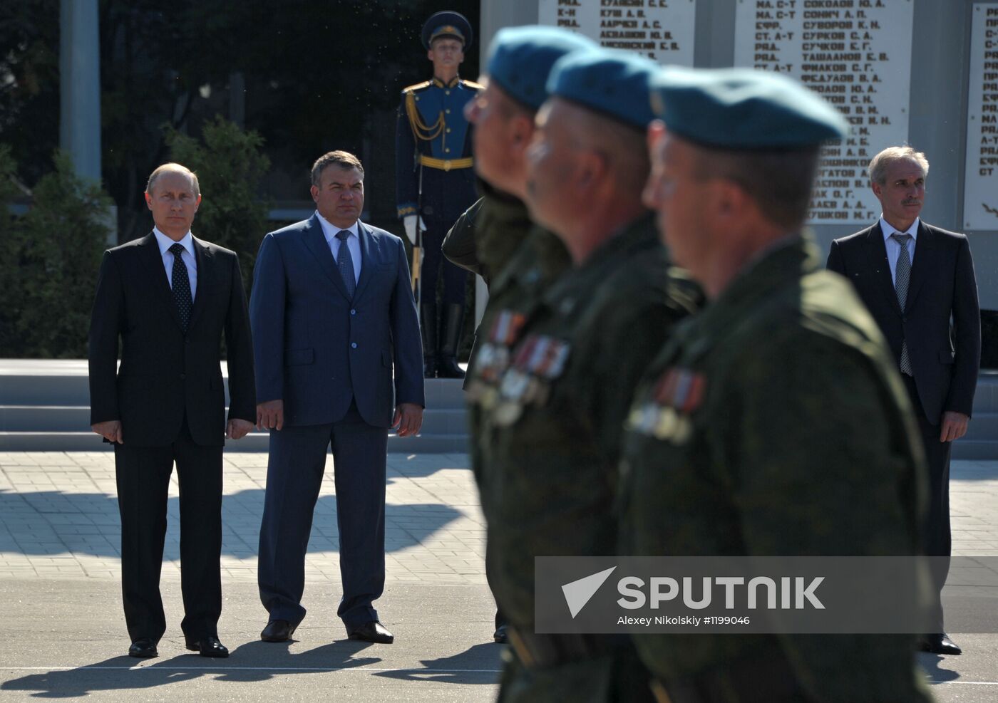 Vladimir Putin visits 31th Guards Separate Air Assault Brigade