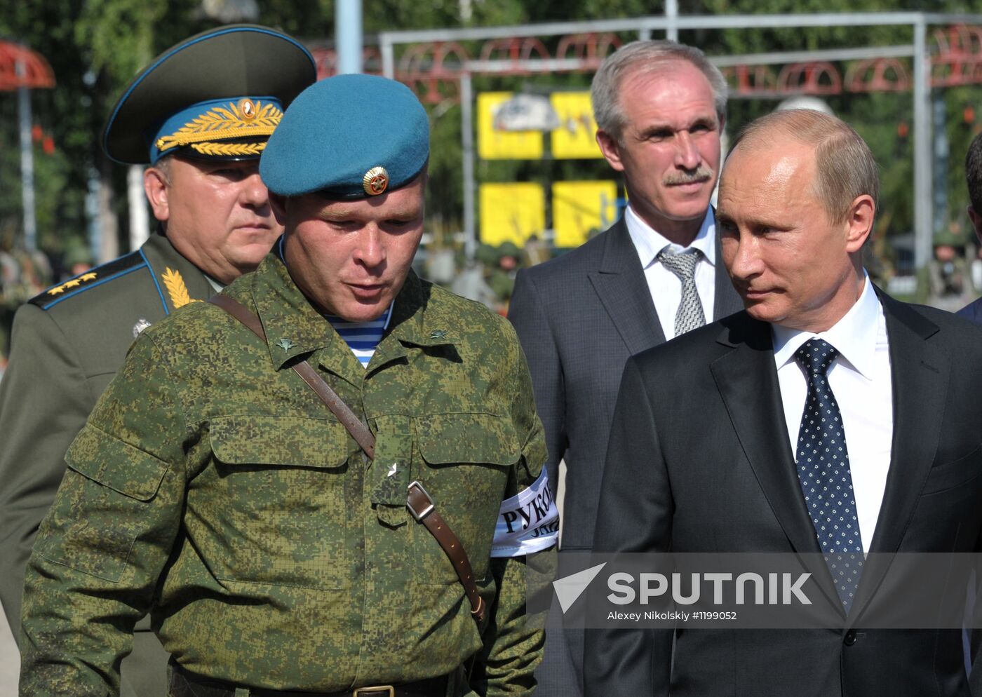 Vladimir Putin visits 31th Guards Separate Air Assault Brigade