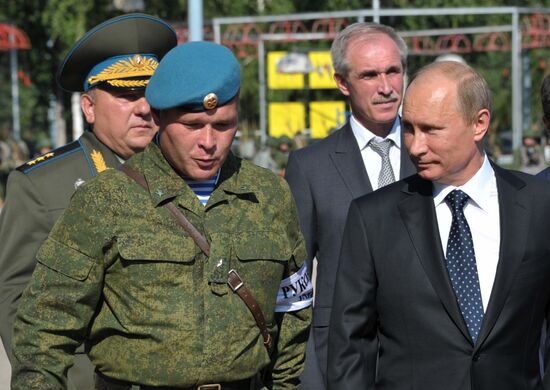 Vladimir Putin visits 31th Guards Separate Air Assault Brigade